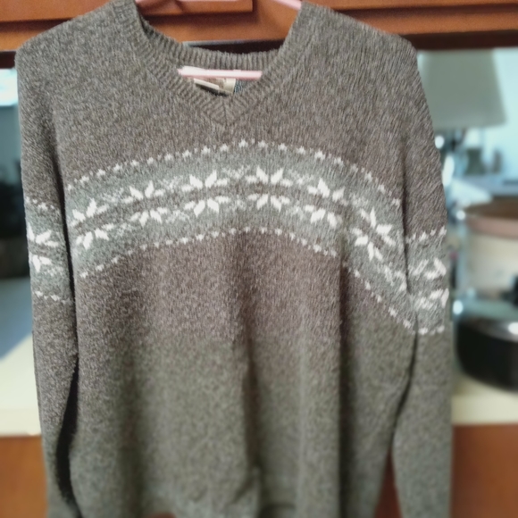 top - Picture 7 of 16